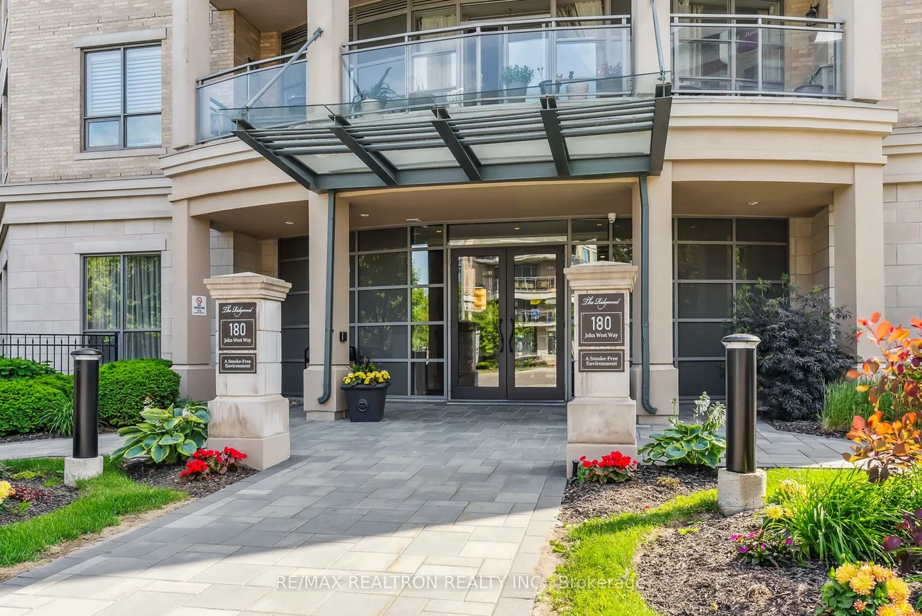 180, John West, Bayview Wellington, Aurora