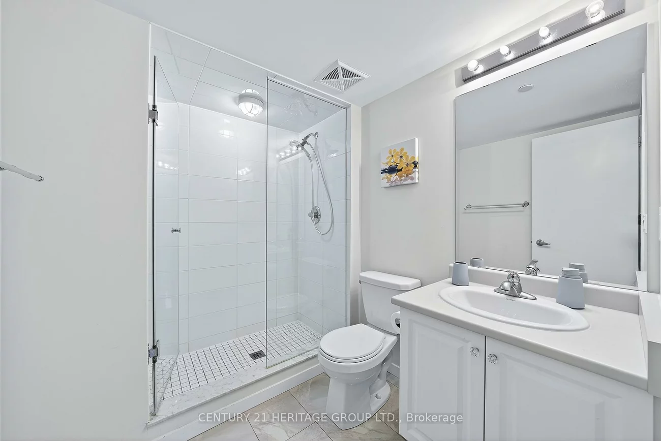 200, Alex Gardner, Aurora Village, Aurora