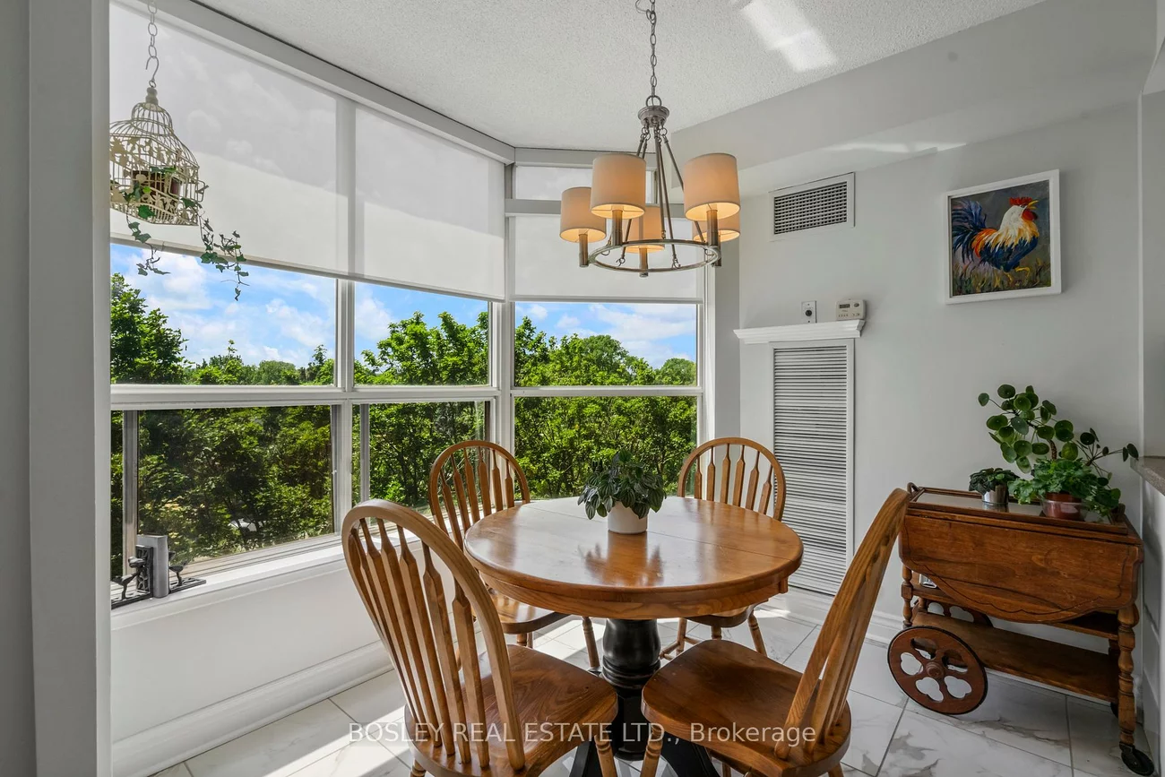 14924, Yonge, Aurora Highlands, Aurora
