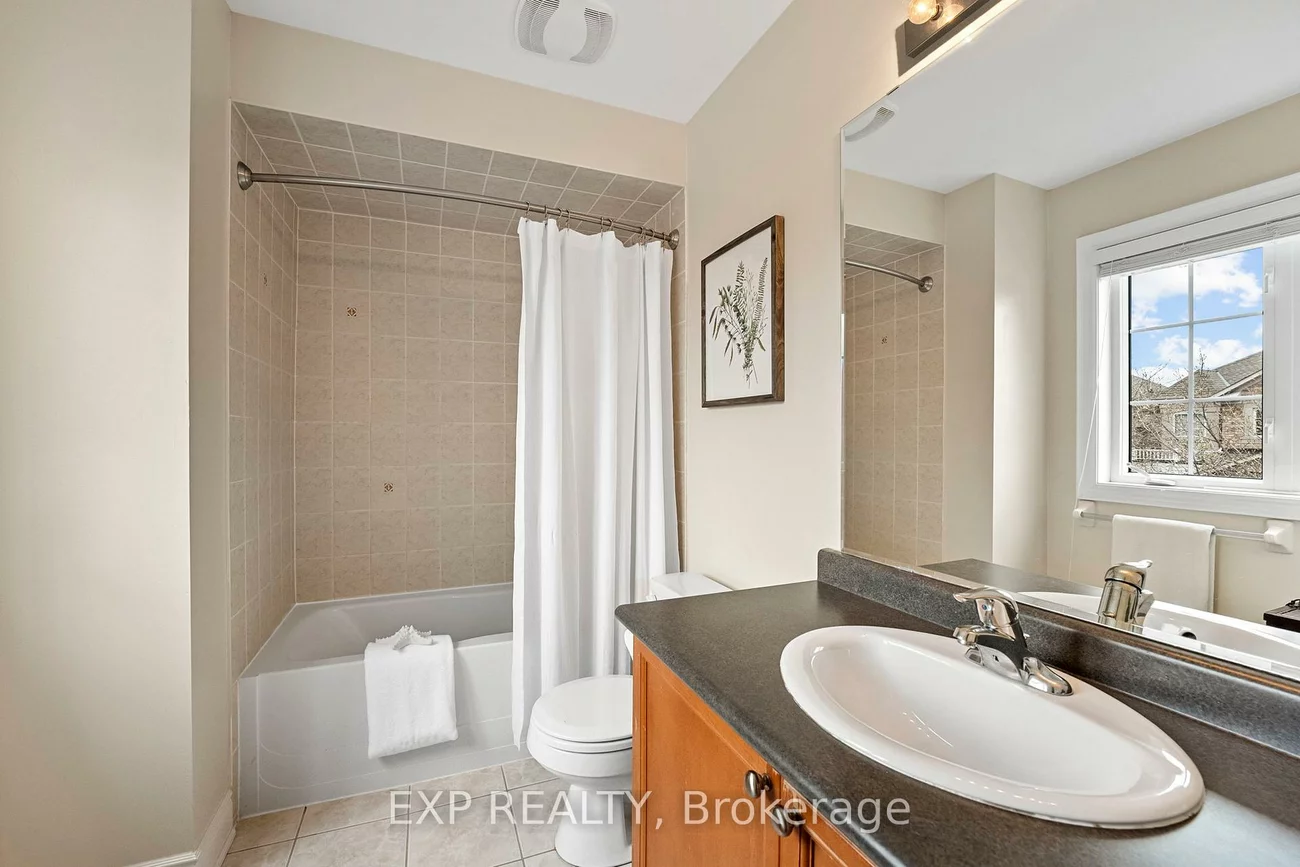 54, Stonecliffe, Aurora Estates, Aurora