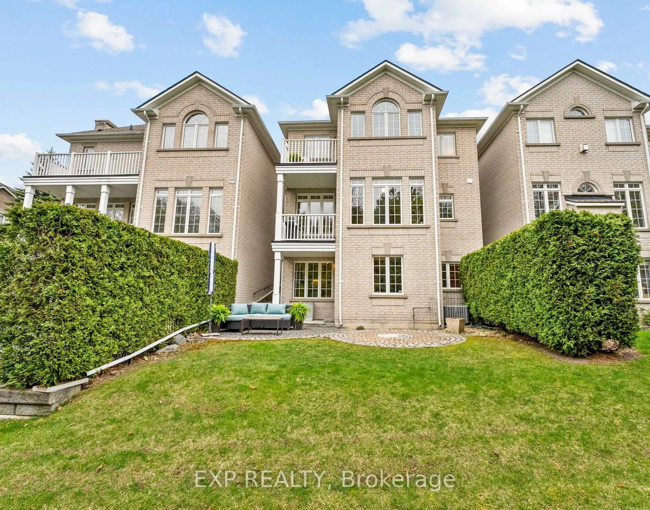 54, Stonecliffe, Aurora Estates, Aurora