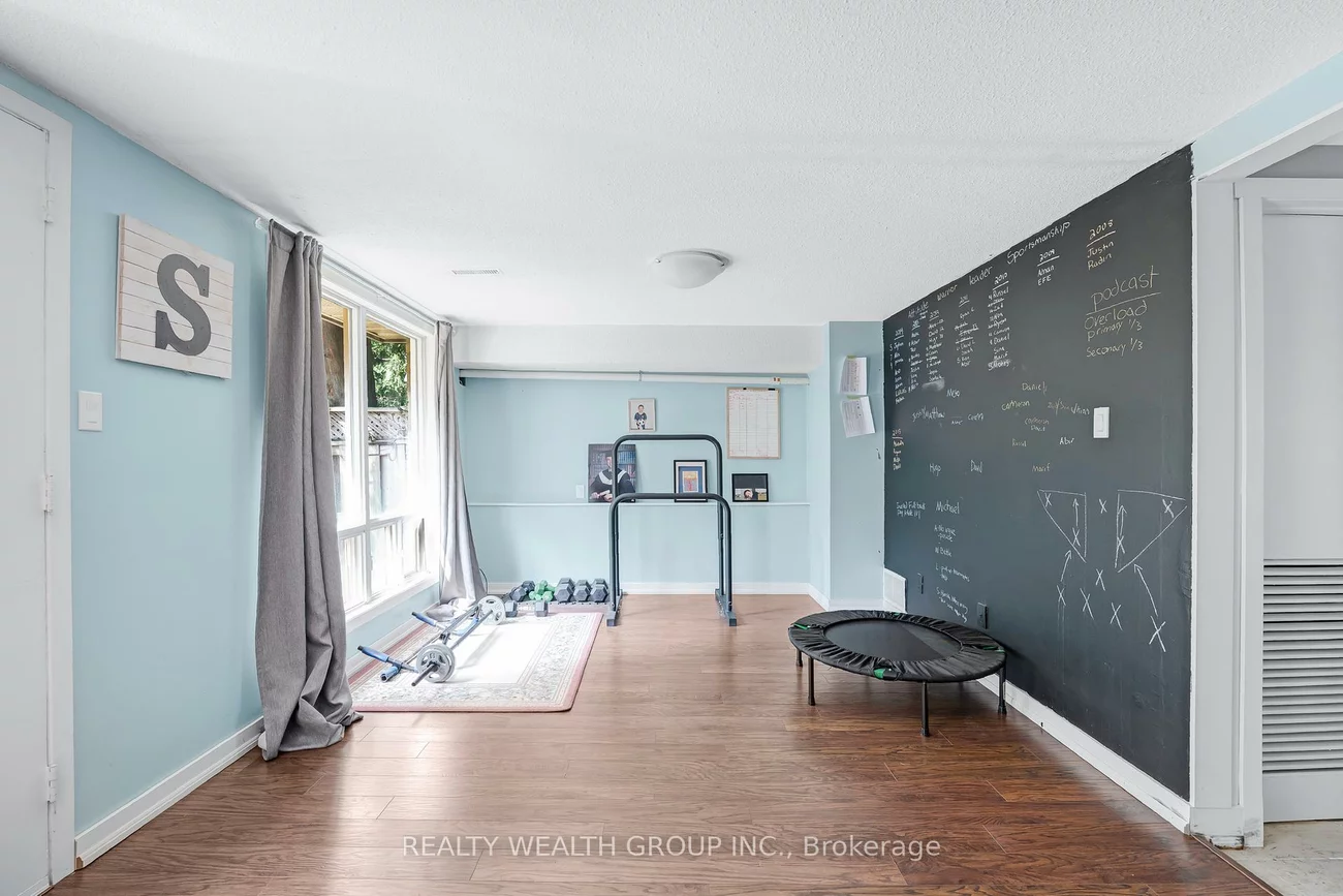 5-103, Poplar, Aurora Highlands, Aurora