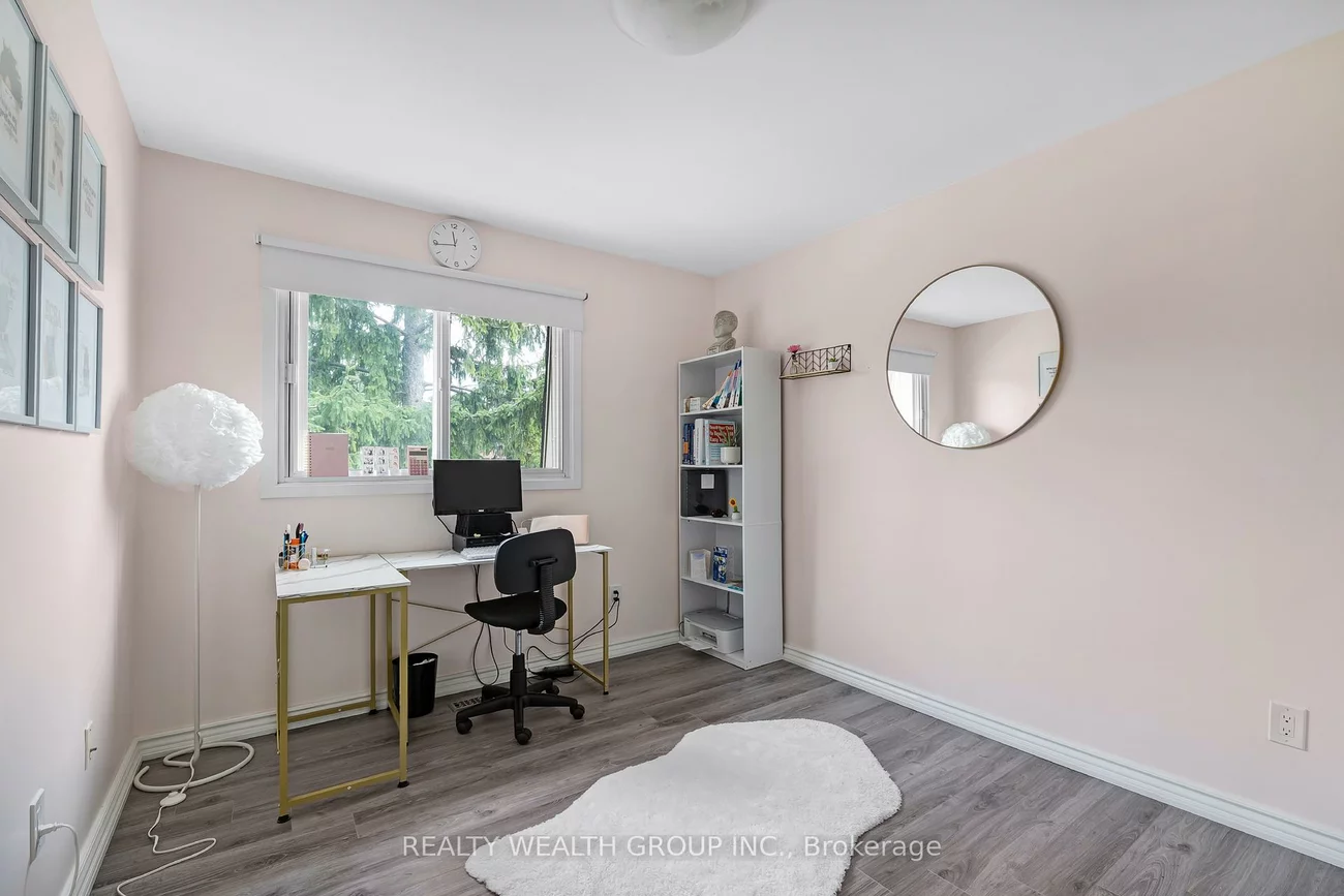 5-103, Poplar, Aurora Highlands, Aurora