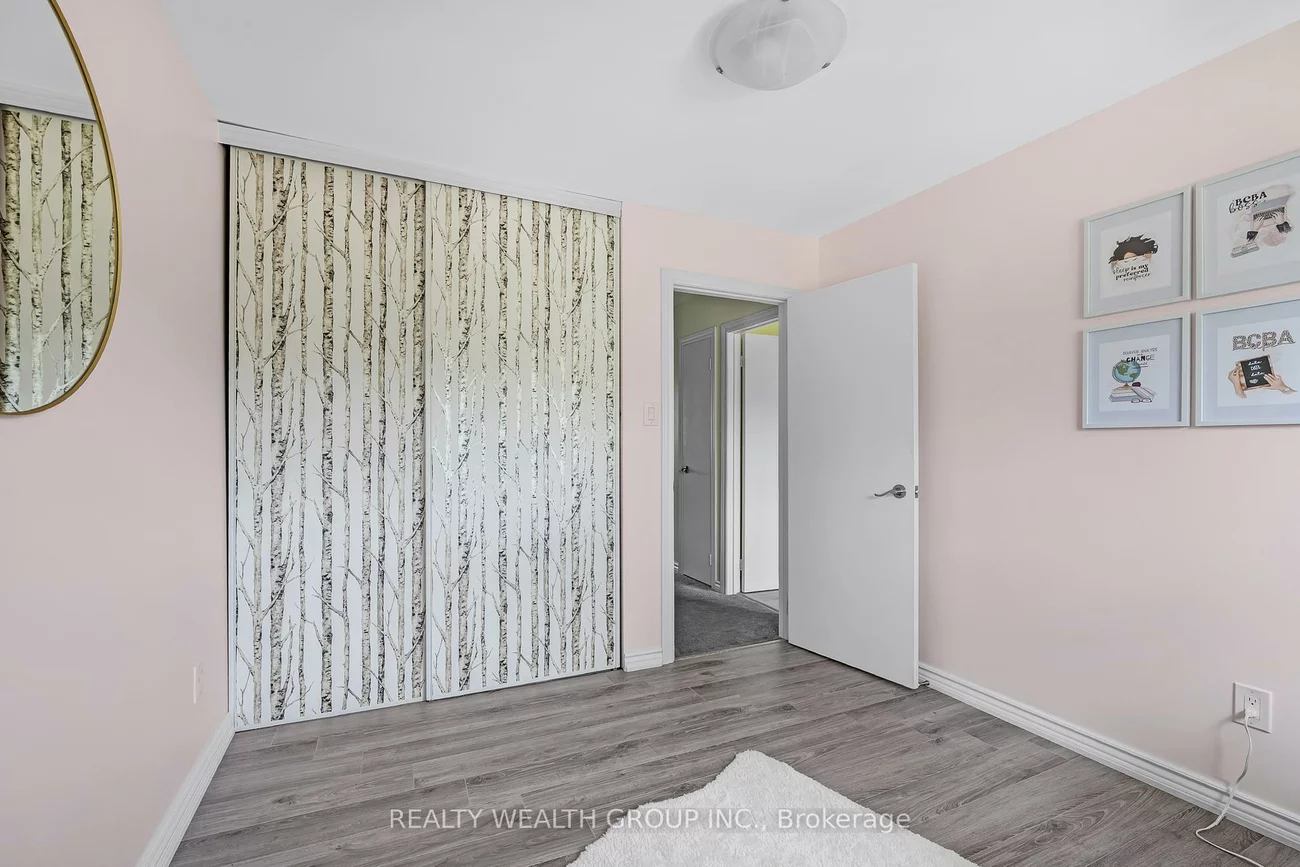 5-103, Poplar, Aurora Highlands, Aurora