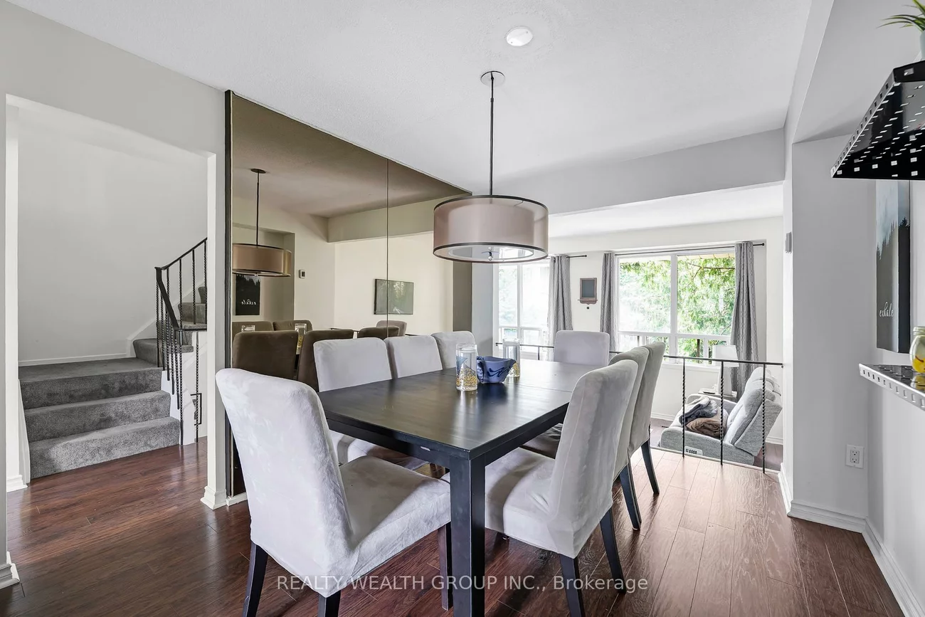 5-103, Poplar, Aurora Highlands, Aurora