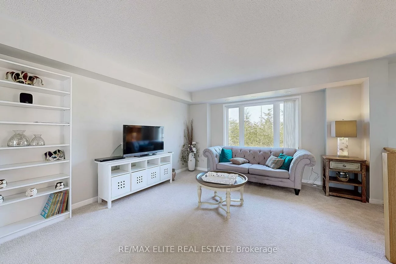 15931, Bayview, Bayview Northeast, Aurora