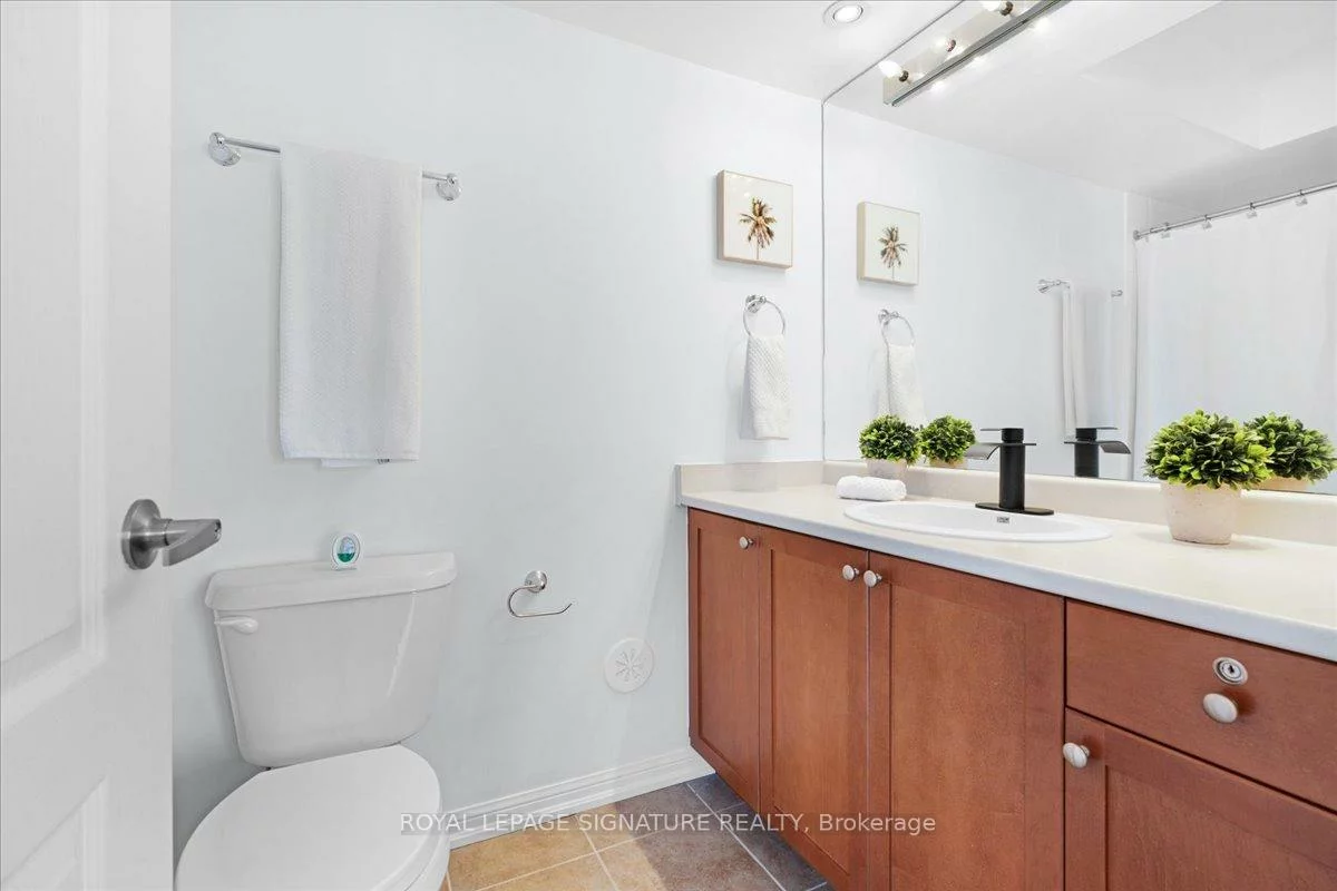 263, John West, Bayview Wellington, Aurora