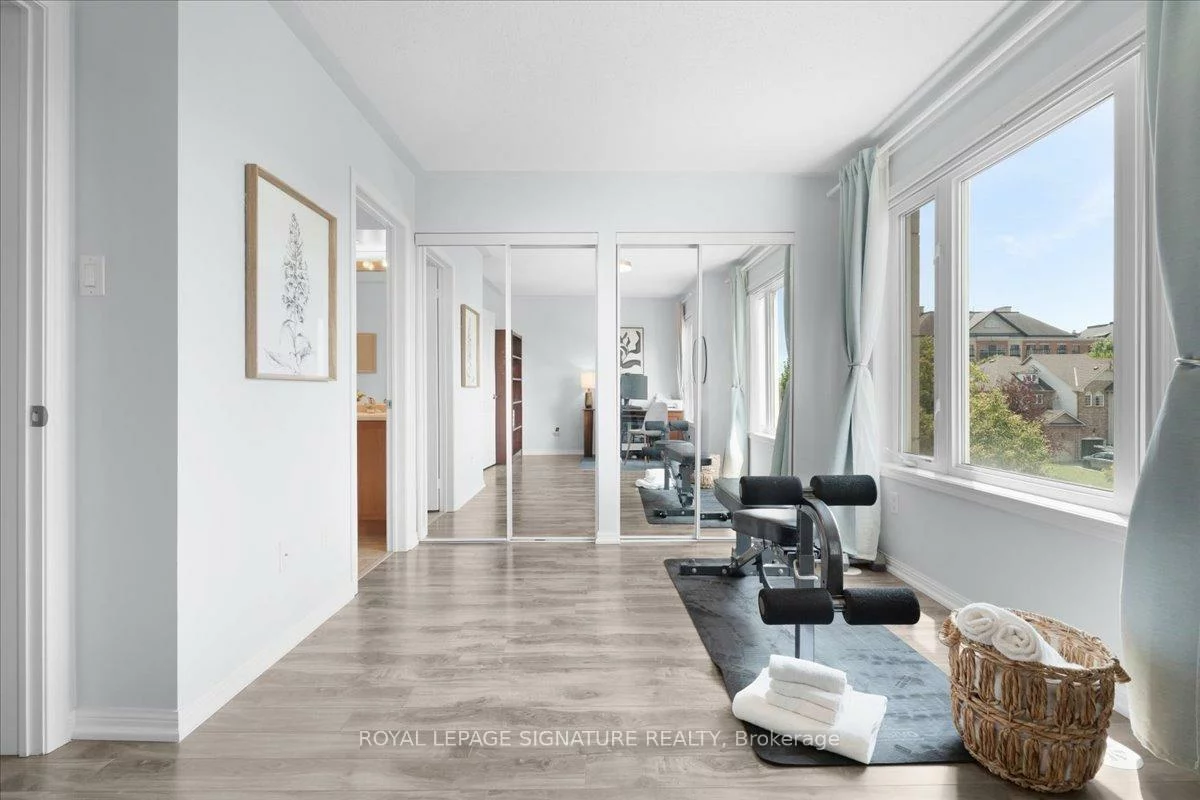 263, John West, Bayview Wellington, Aurora