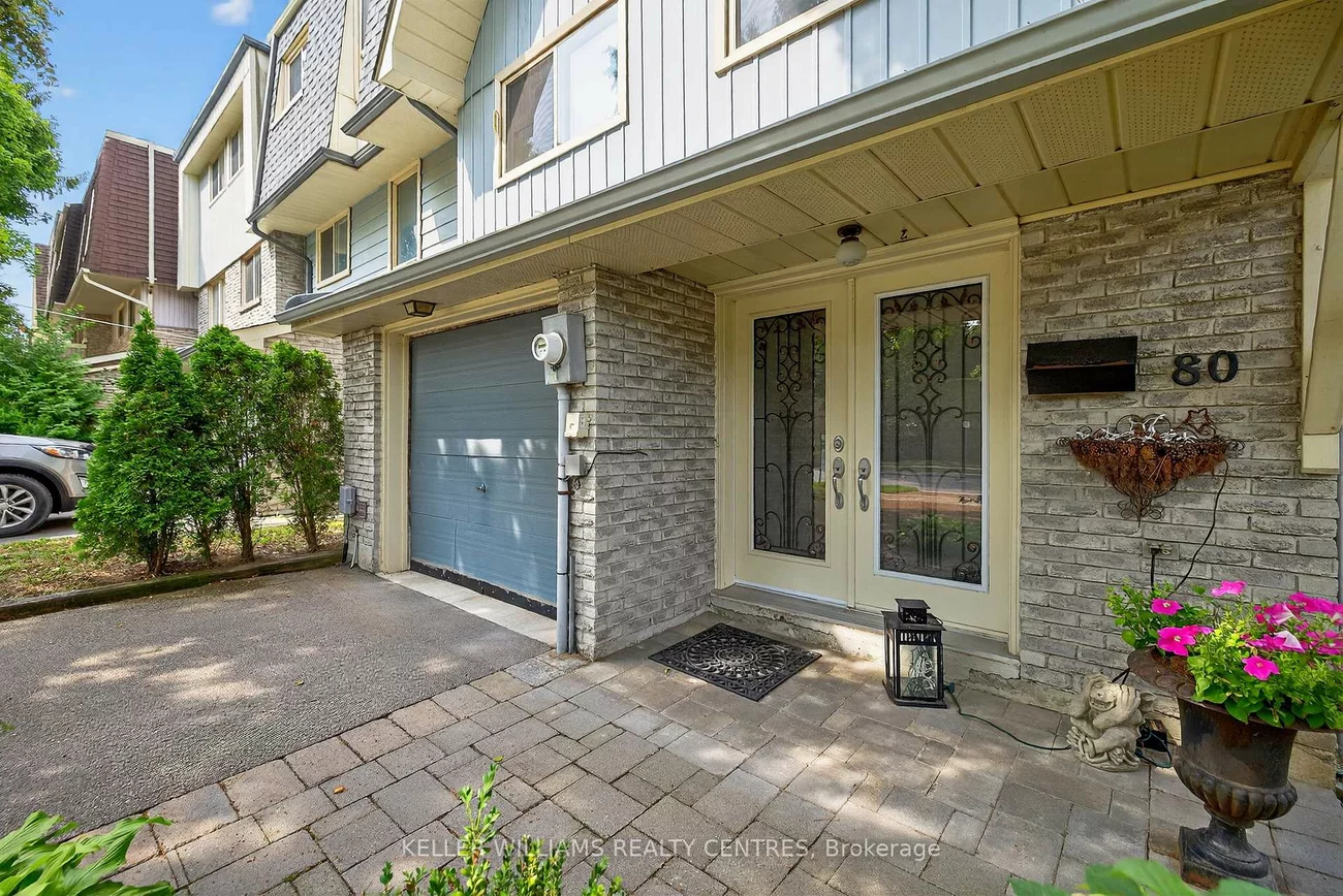 80, Poplar, Aurora Highlands, Aurora