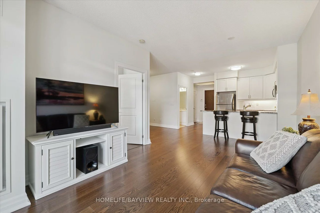 180, John West, Bayview Wellington, Aurora