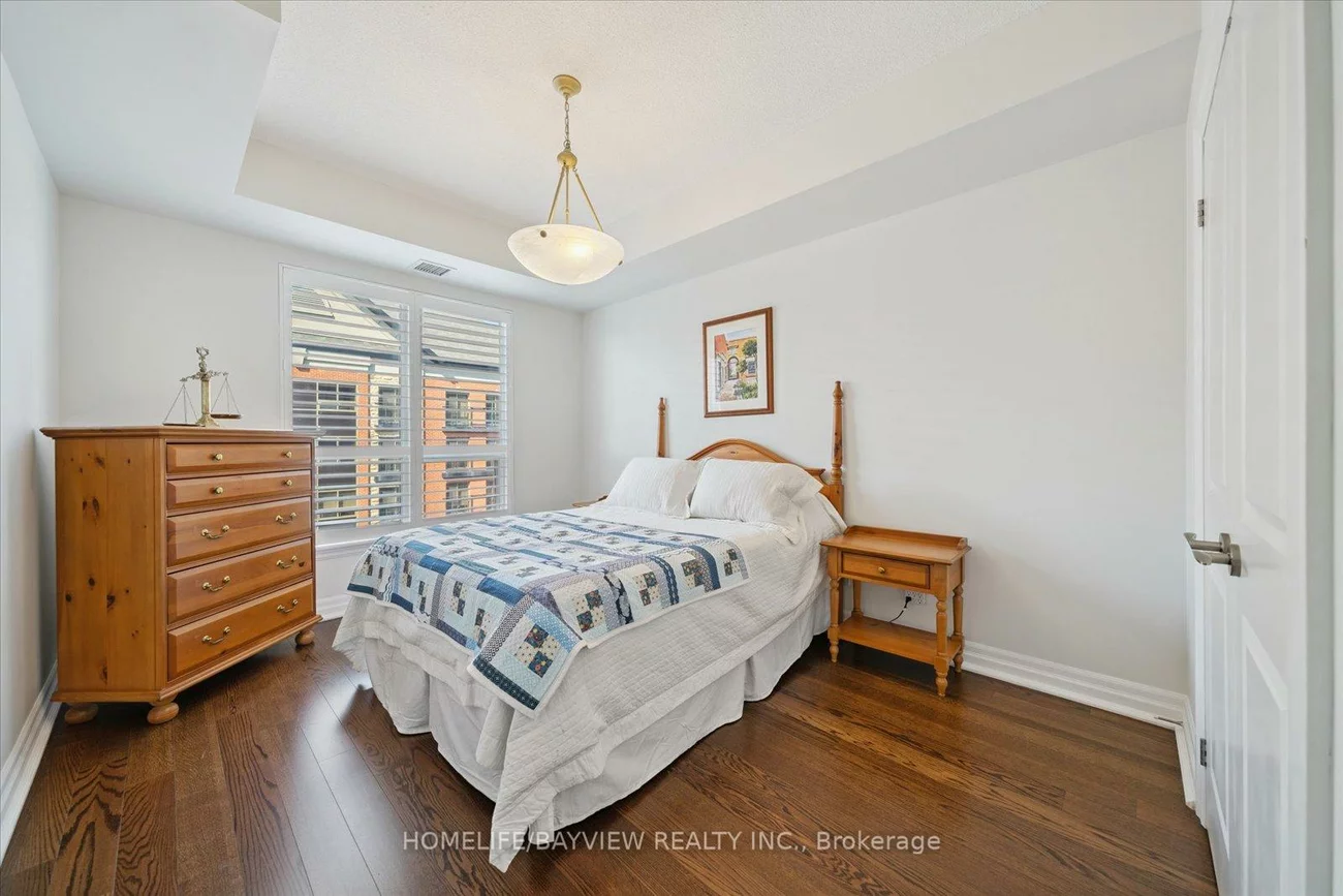 180, John West, Bayview Wellington, Aurora