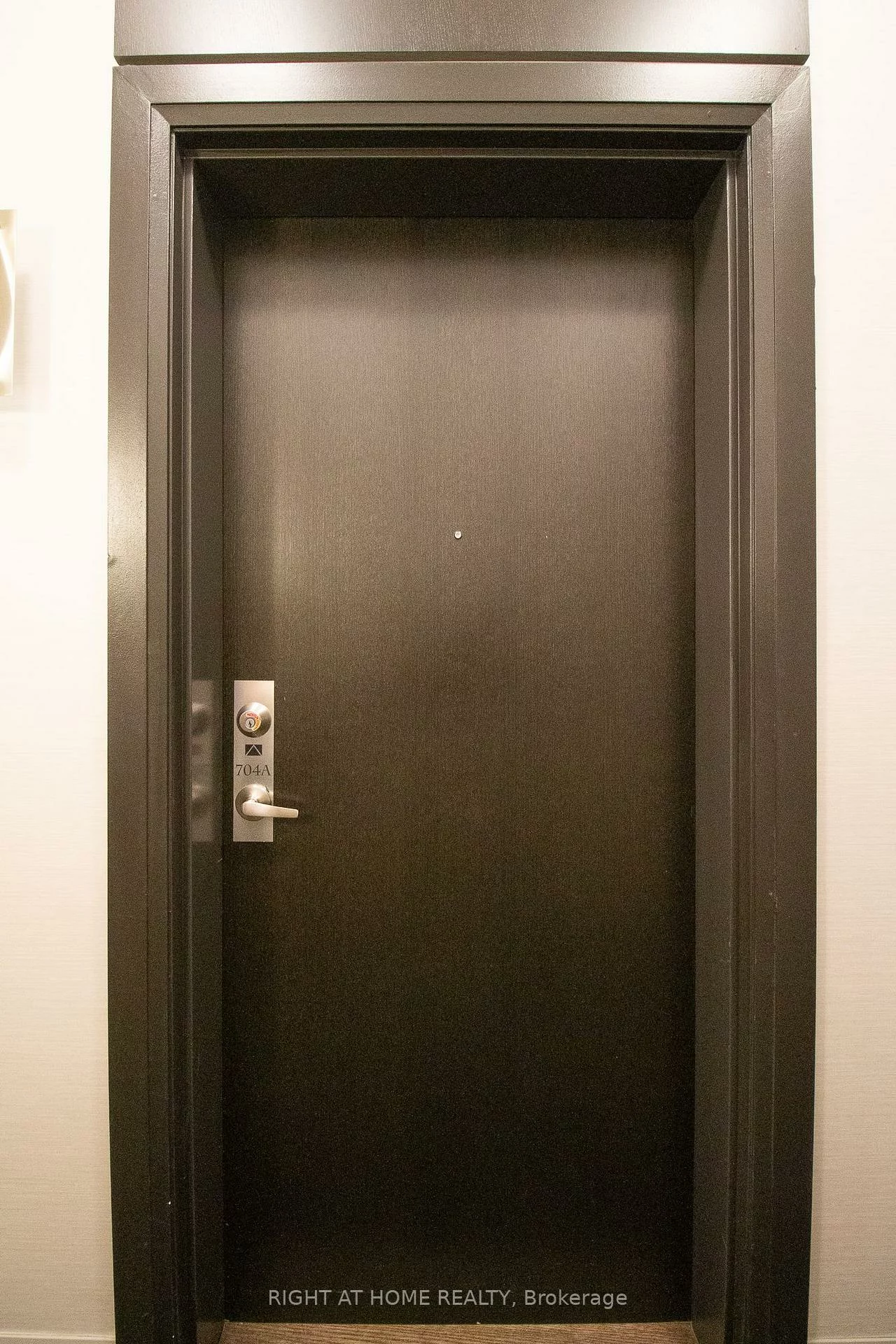 15277, Yonge, Aurora Village, Aurora