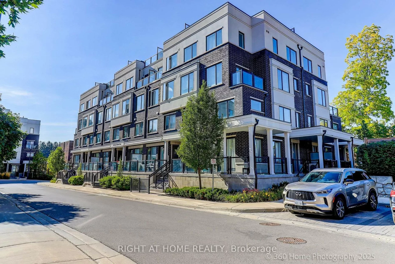 200, Alex Gardner, Aurora Village, Aurora
