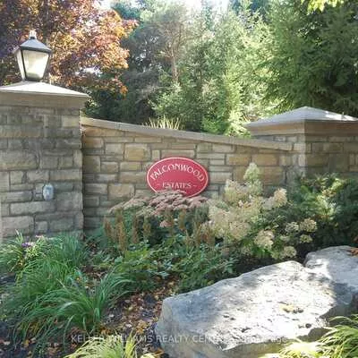 470, Falconwood, Aurora Estates, Aurora