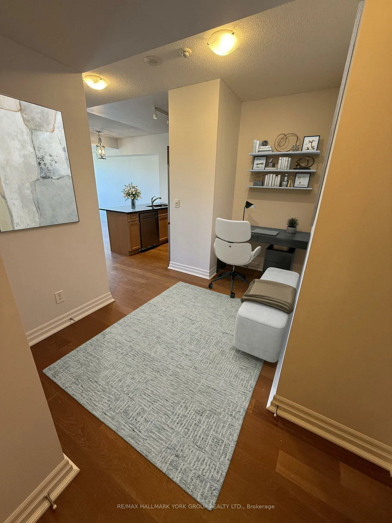 180, John West, Bayview Wellington, Aurora