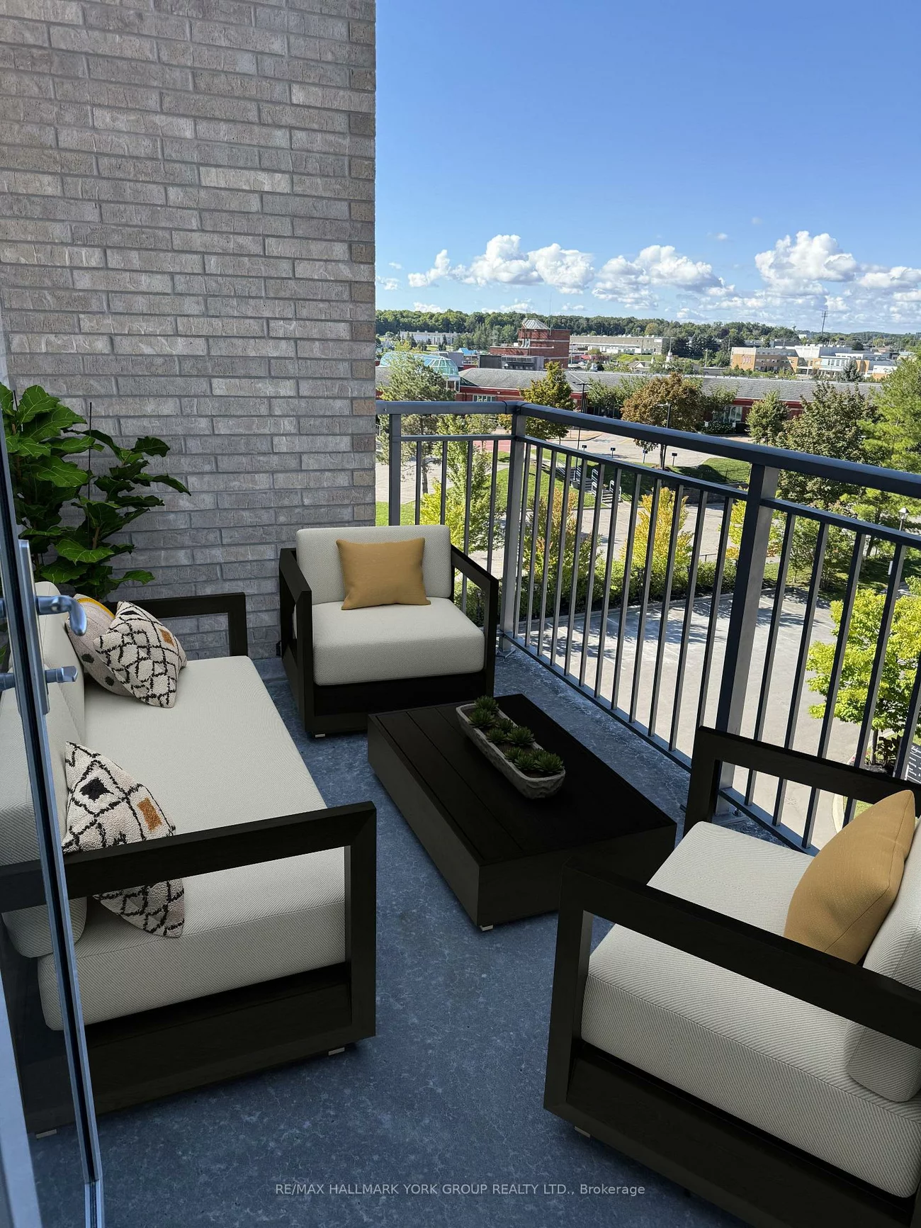 180, John West, Bayview Wellington, Aurora