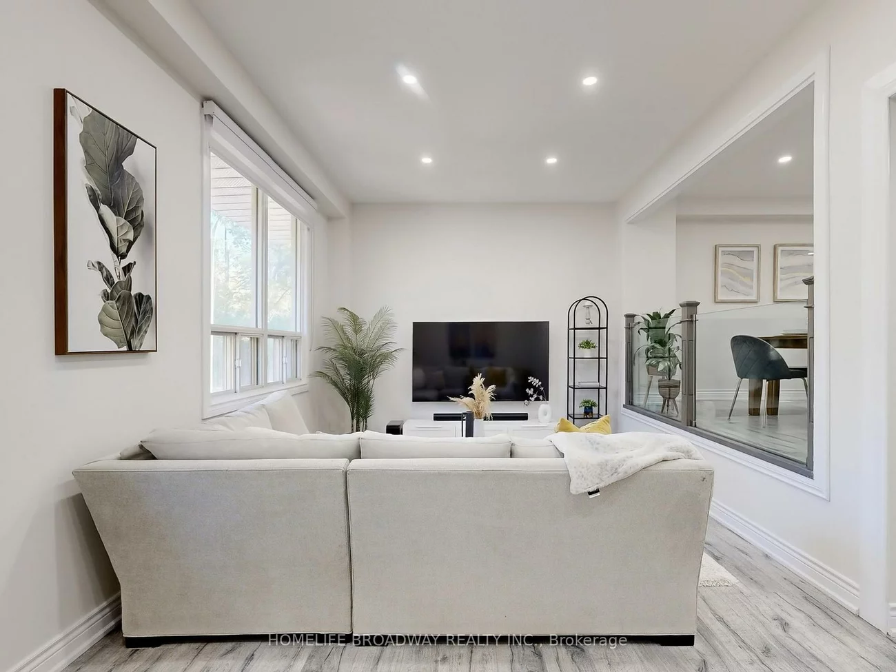 109, Poplar, Aurora Highlands, Aurora