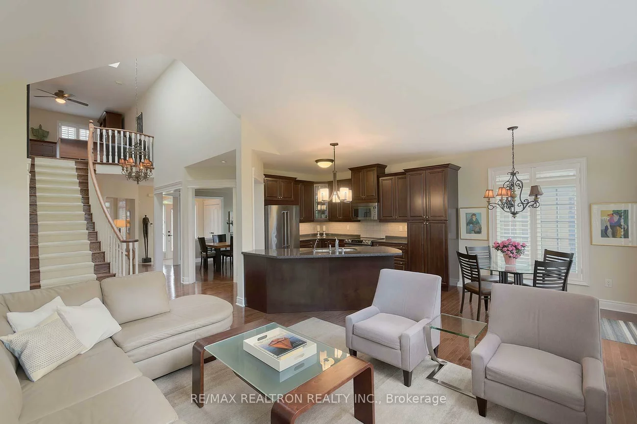 37, Britton, Aurora Estates, Aurora