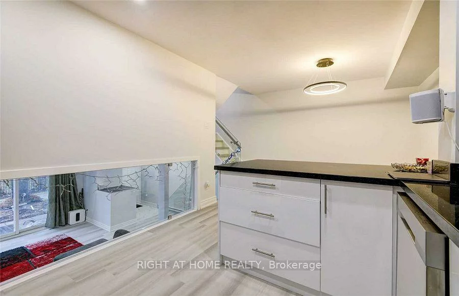 24, Springfair, Aurora Village, Aurora