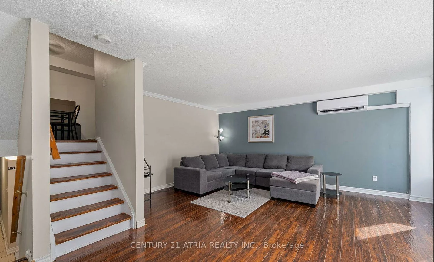 299, Milestone, Aurora Village, Aurora