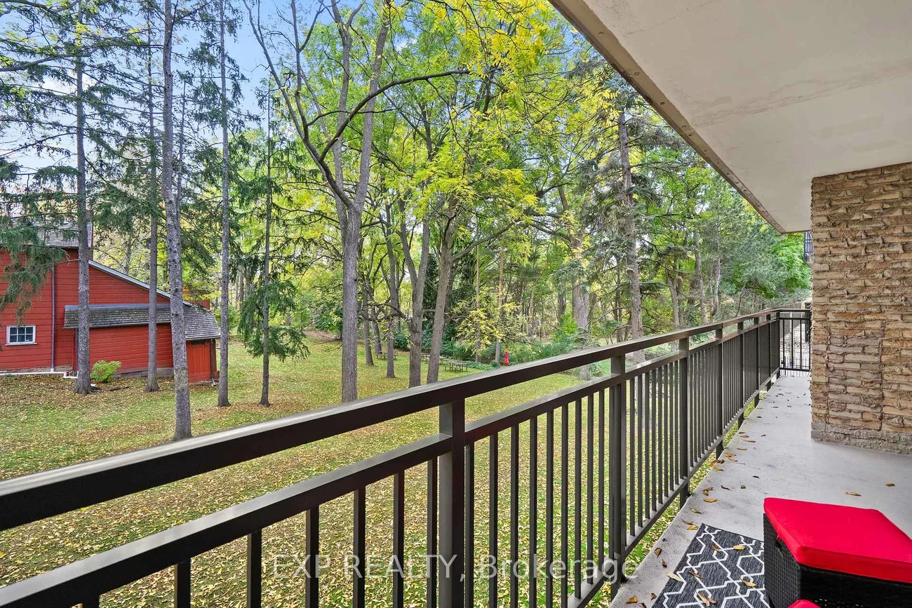 15390, Yonge, Aurora Heights, Aurora