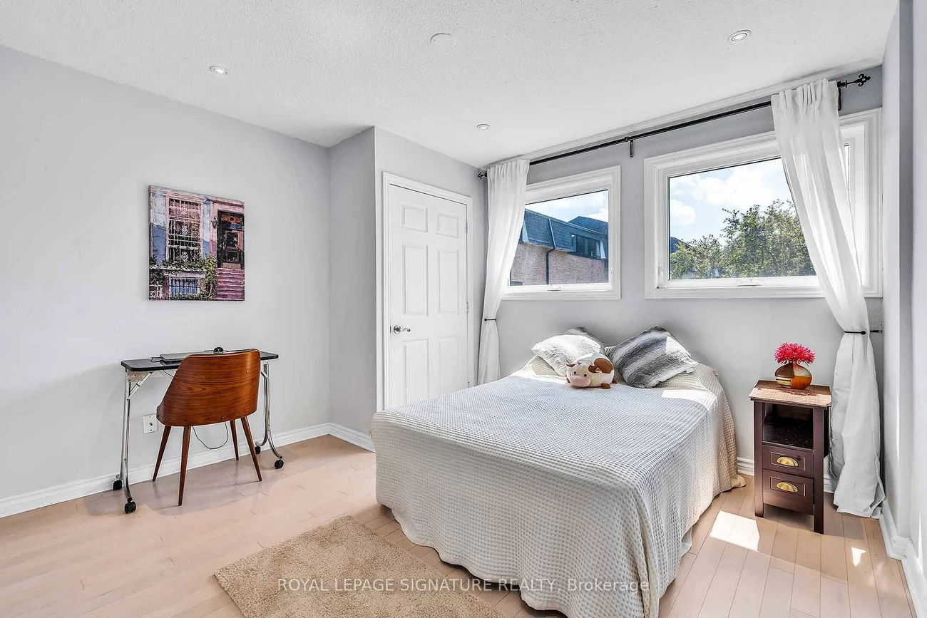 14, Poplar, Aurora Highlands, Aurora