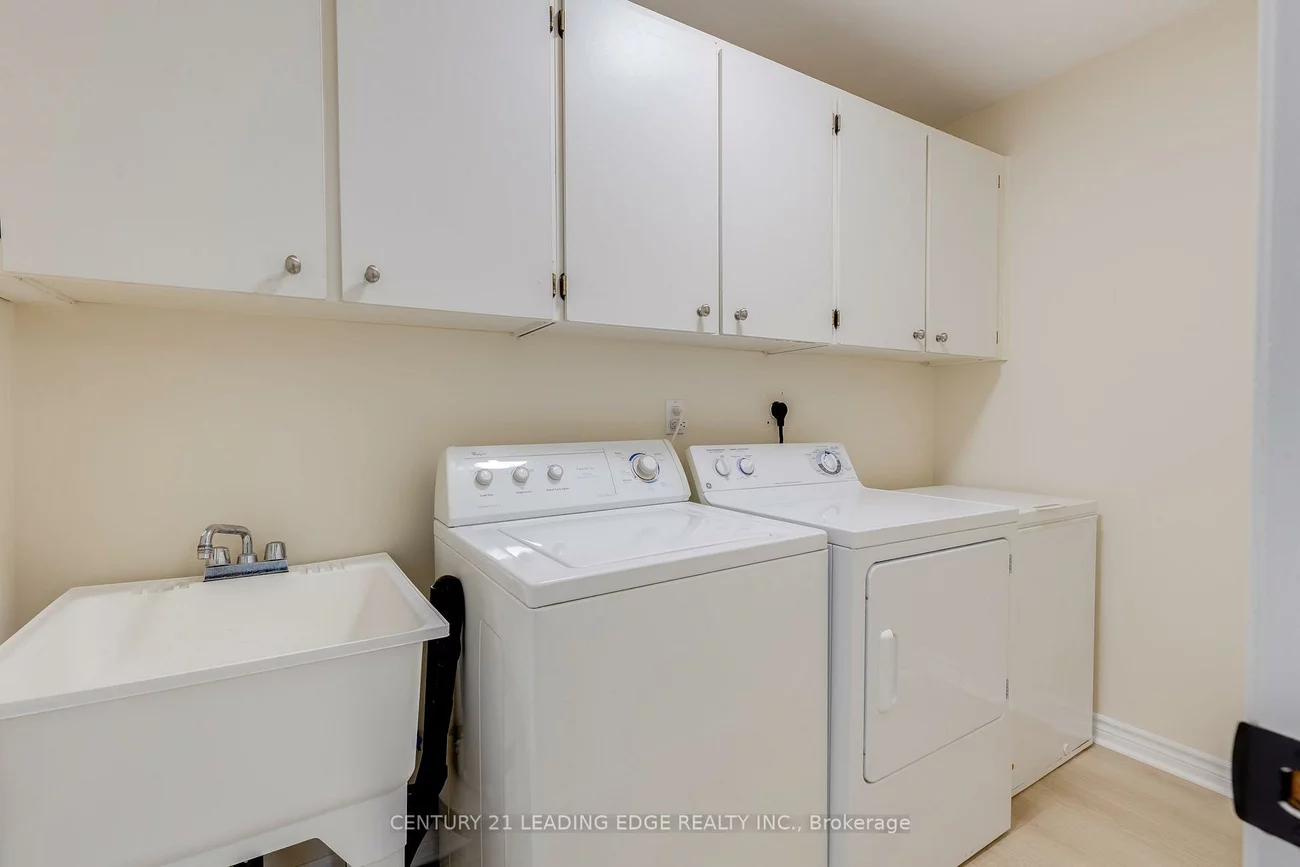 129, POPLAR, Aurora Highlands, Aurora