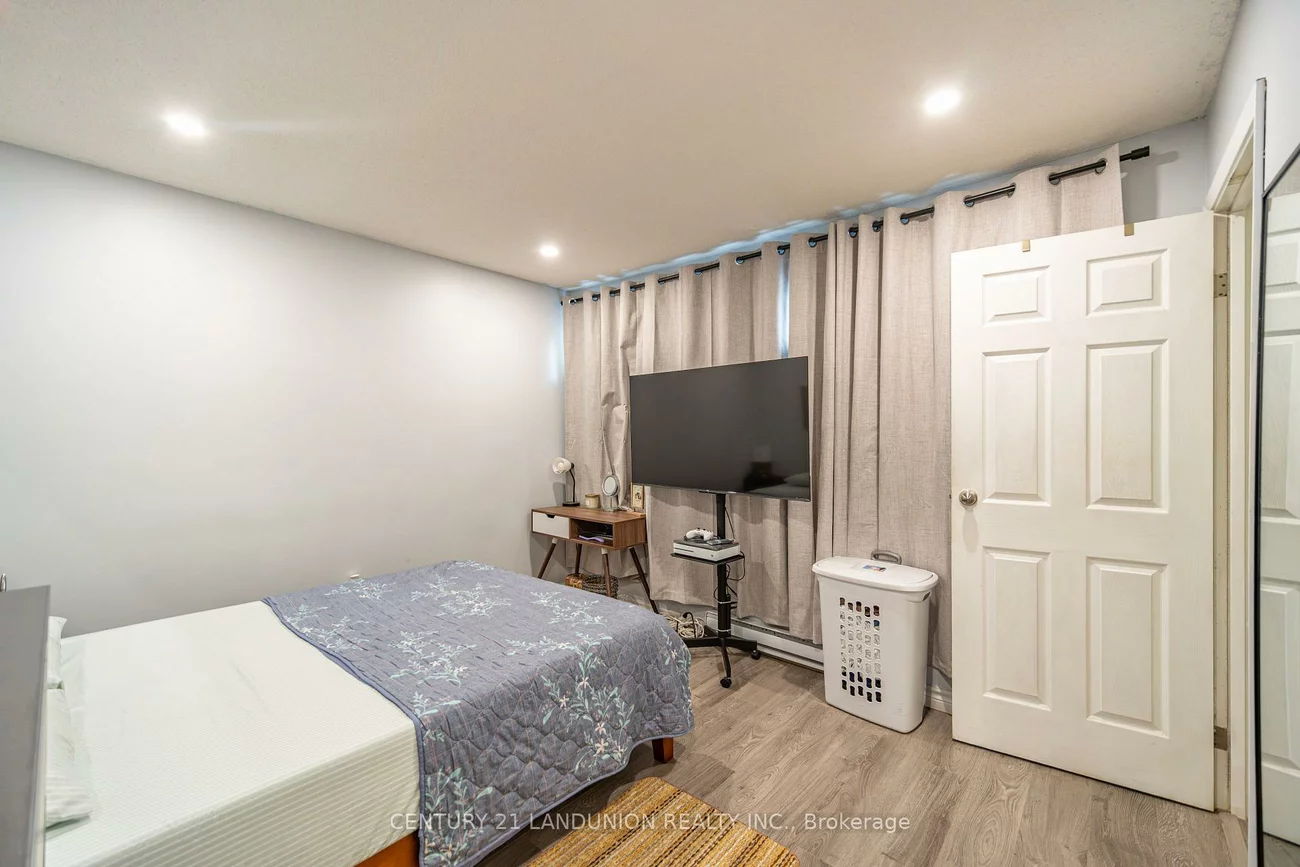 111, Milestone, Aurora Village, Aurora