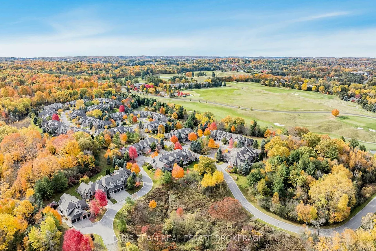 10, Wilton, Aurora Estates, Aurora