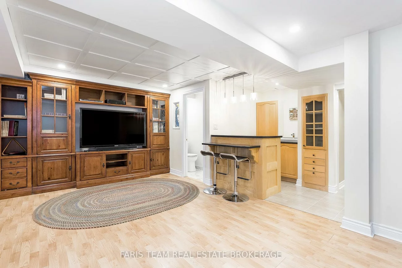 10, Wilton, Aurora Estates, Aurora