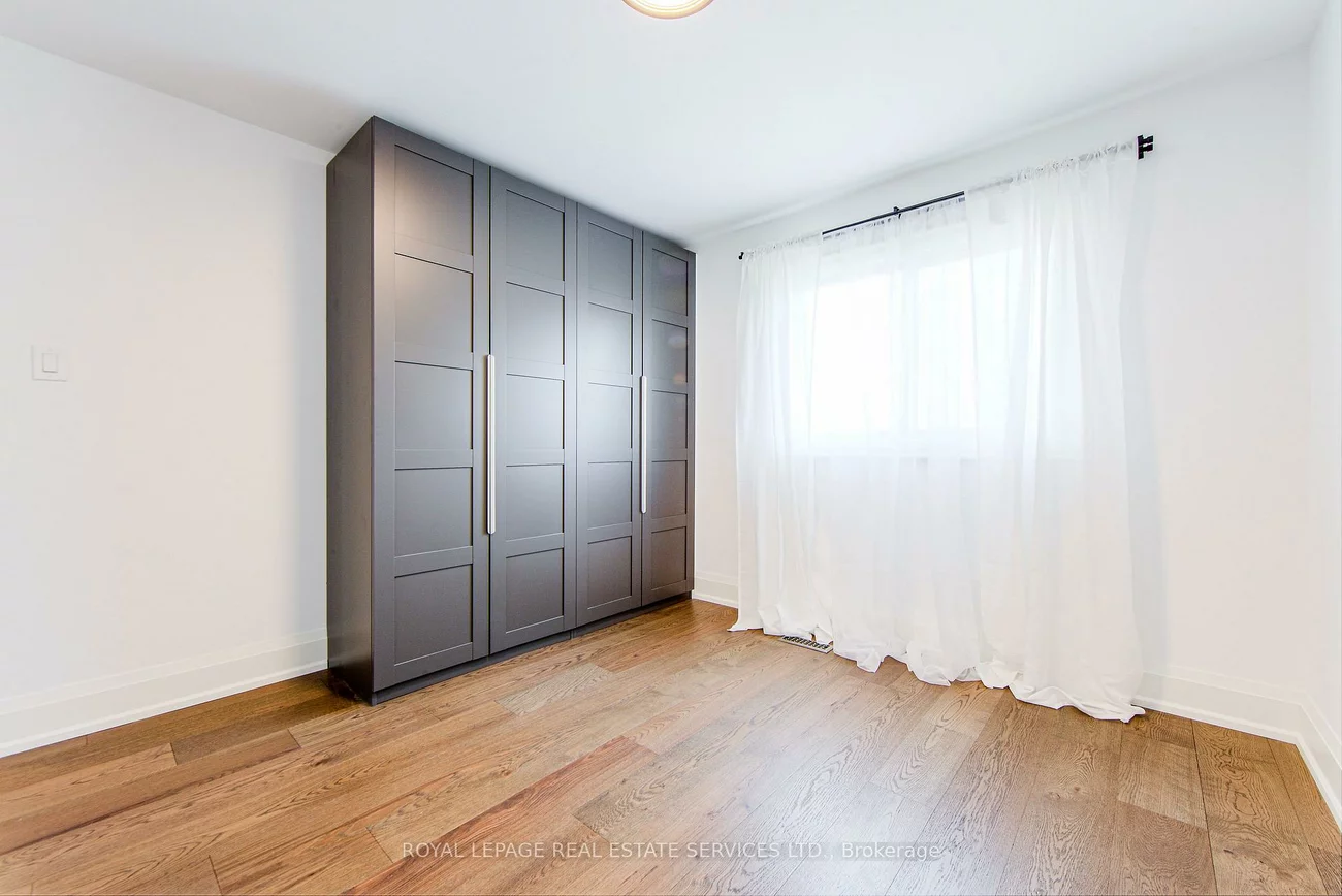 27, Poplar, Aurora Highlands, Aurora