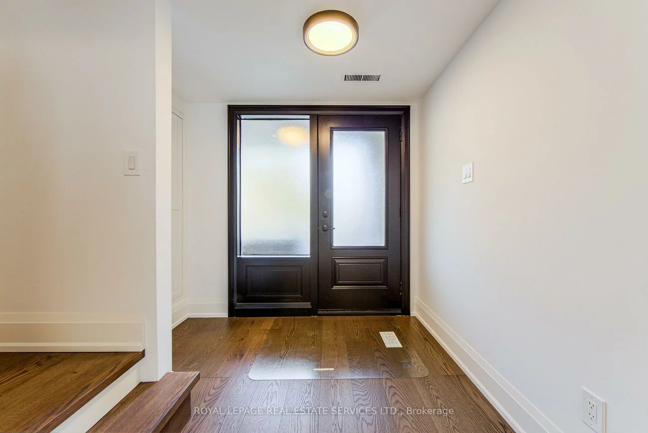 27, Poplar, Aurora Highlands, Aurora