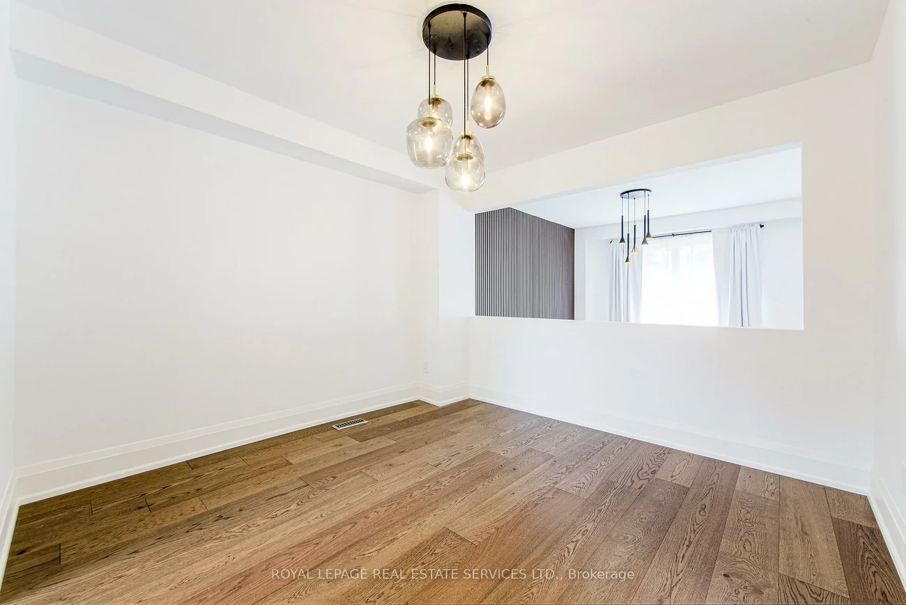 27, Poplar, Aurora Highlands, Aurora