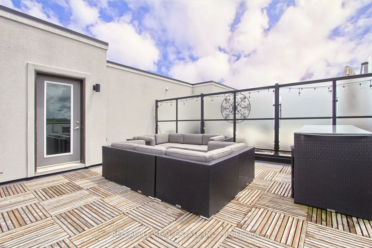 600, Alex Gardner, Aurora Village, Aurora