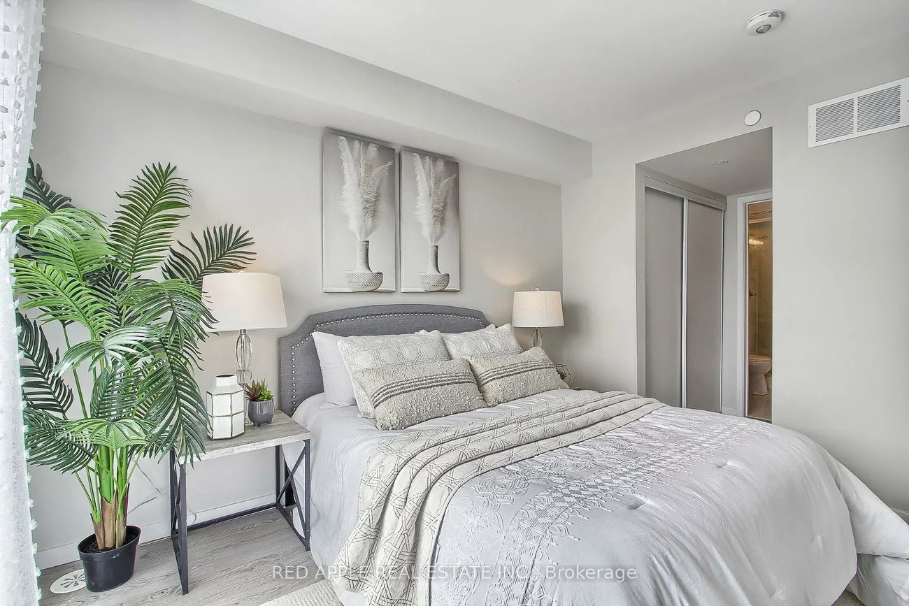 600, Alex Gardner, Aurora Village, Aurora