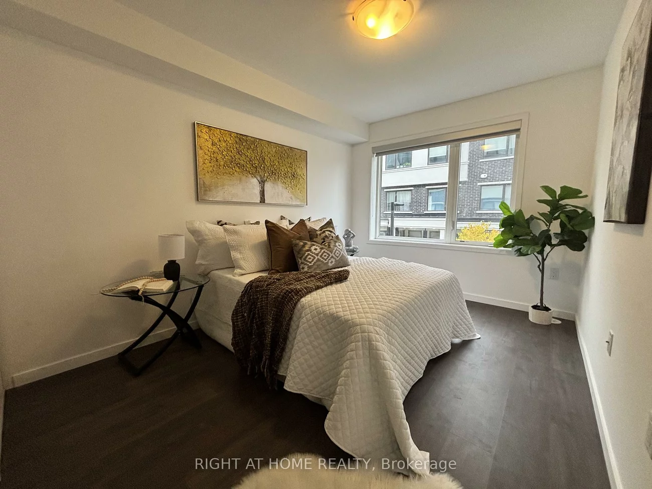 300, Alex Gardner, Aurora Village, Aurora