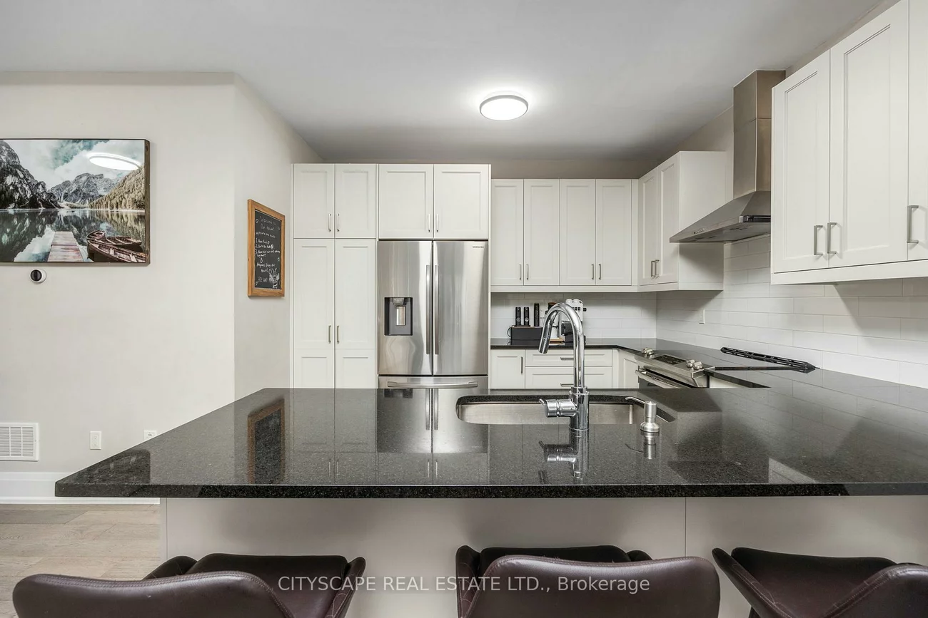 74, Old Bloomington, Aurora Estates, Aurora