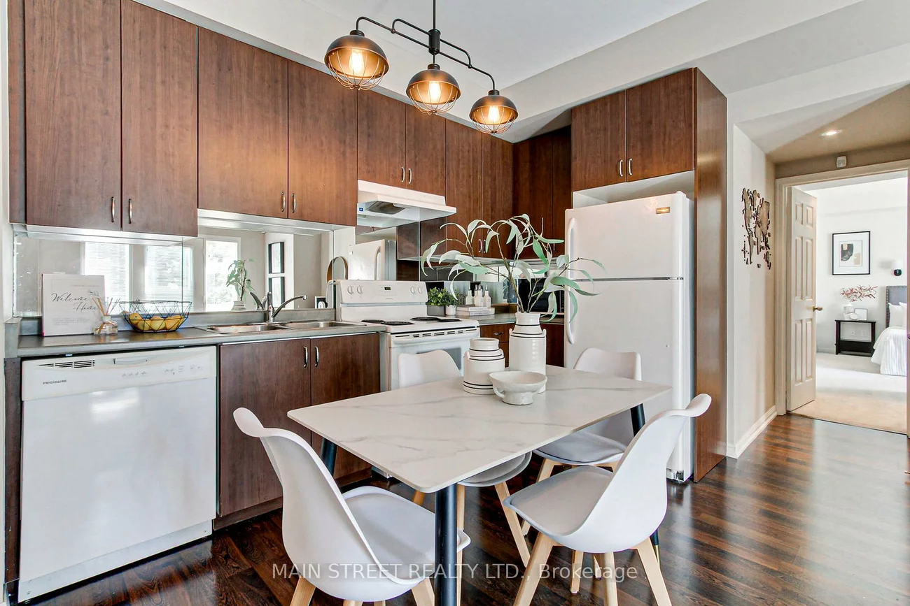 15949, Bayview, Bayview Northeast, Aurora