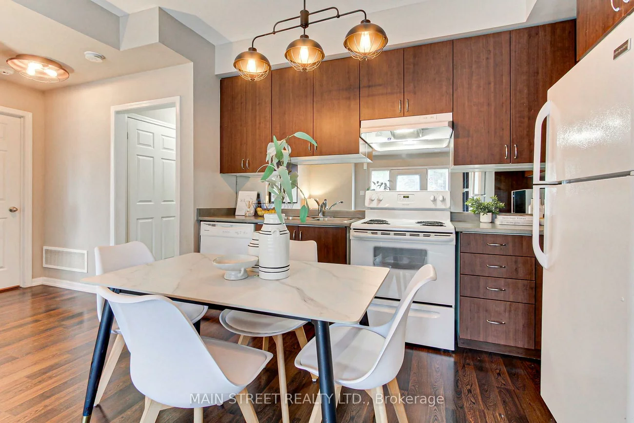 15949, Bayview, Bayview Northeast, Aurora