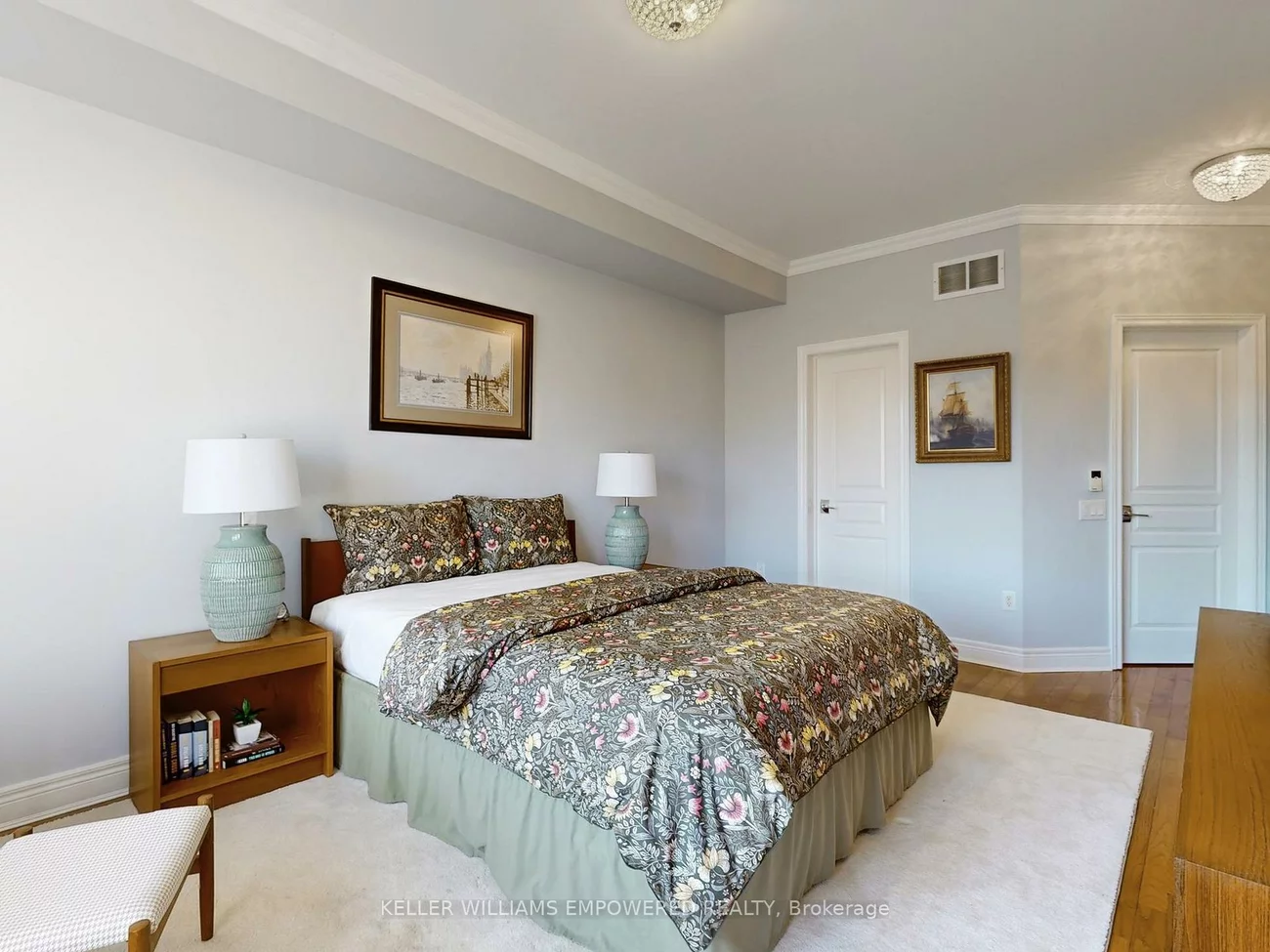 37, Tucker, Aurora Estates, Aurora