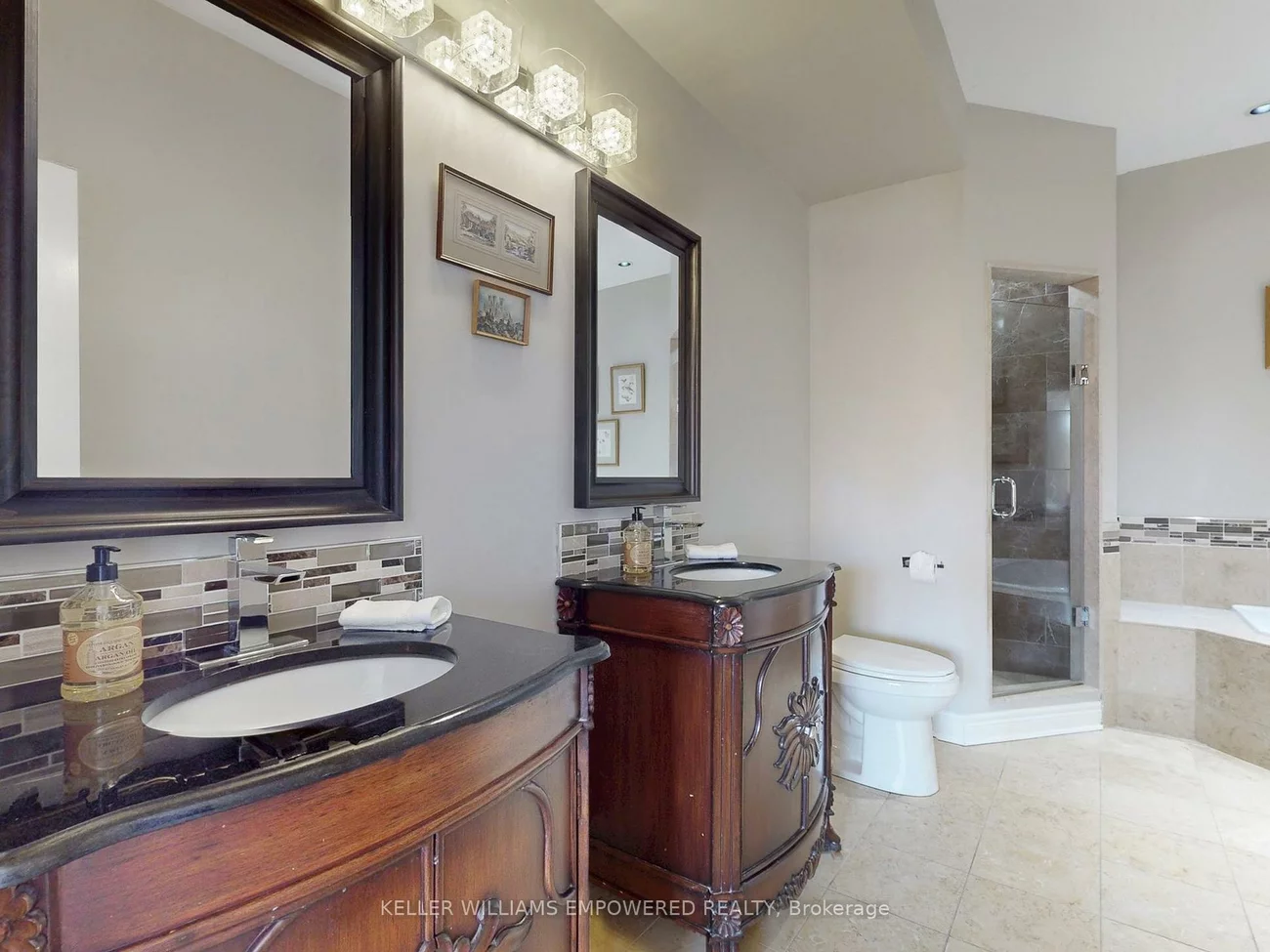 37, Tucker, Aurora Estates, Aurora