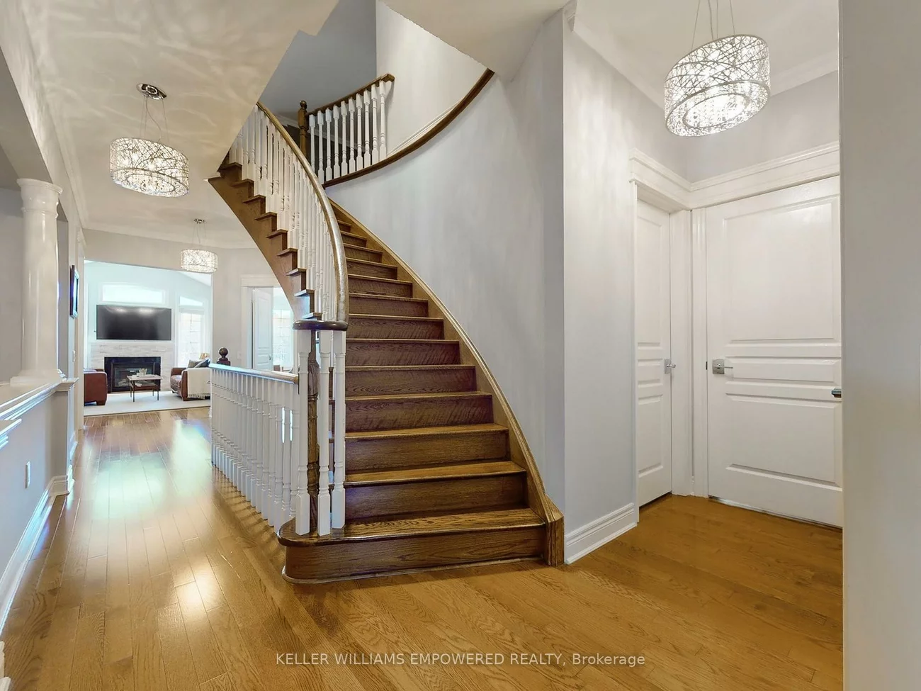 37, Tucker, Aurora Estates, Aurora