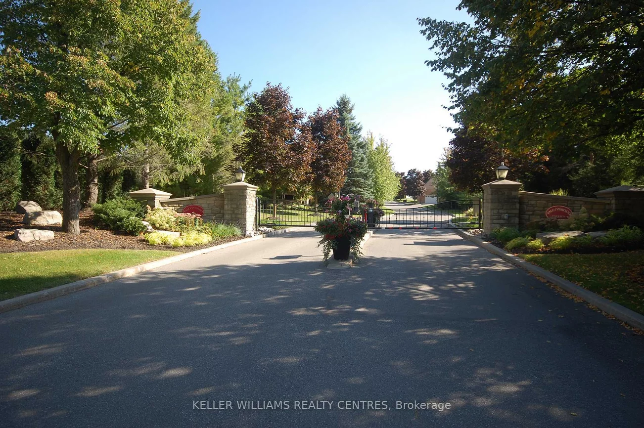 470, Falconwood, Aurora Estates, Aurora