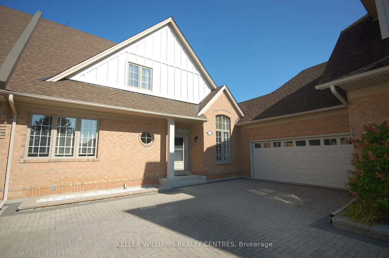 470, Falconwood, Aurora Estates, Aurora