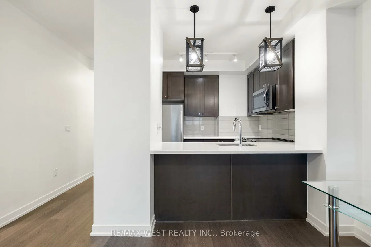 555, William Graham, Rural Aurora, Aurora