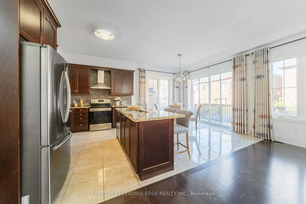 63, Ken Sinclair, Aurora Estates, Aurora