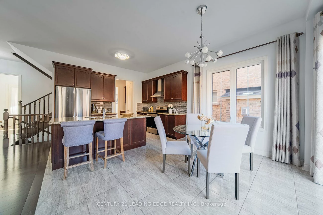 63, Ken Sinclair, Aurora Estates, Aurora