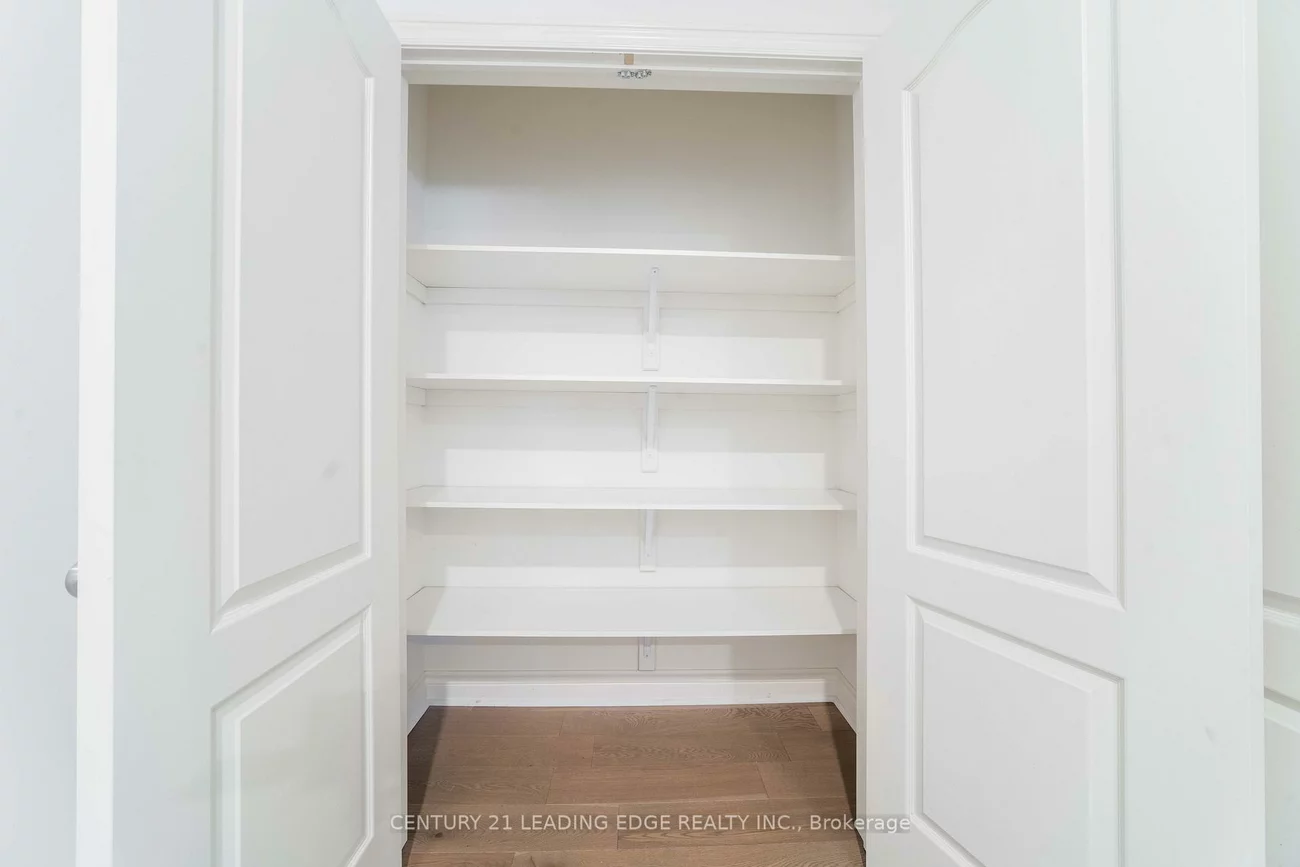 63, Ken Sinclair, Aurora Estates, Aurora