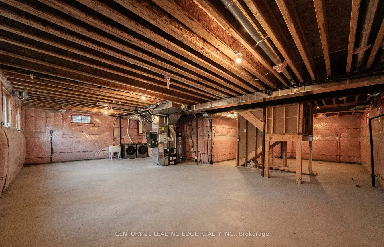 63, Ken Sinclair, Aurora Estates, Aurora