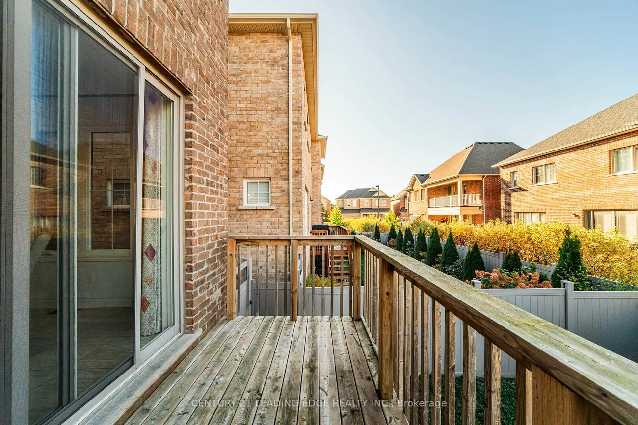 63, Ken Sinclair, Aurora Estates, Aurora